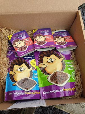 hedgehog friendly food