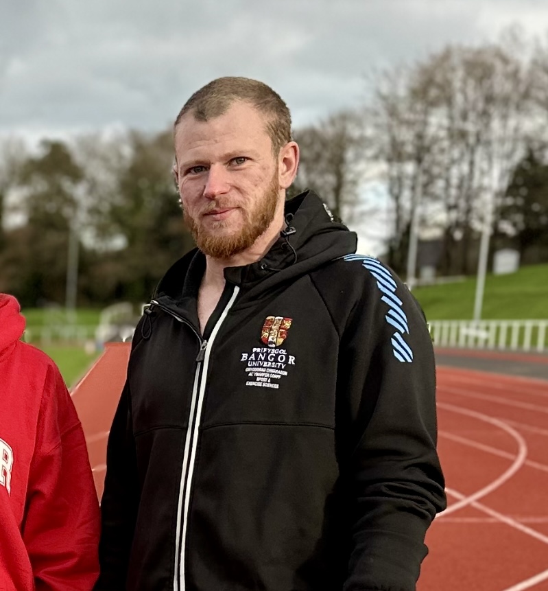 Mike Morris yn Nhreborth