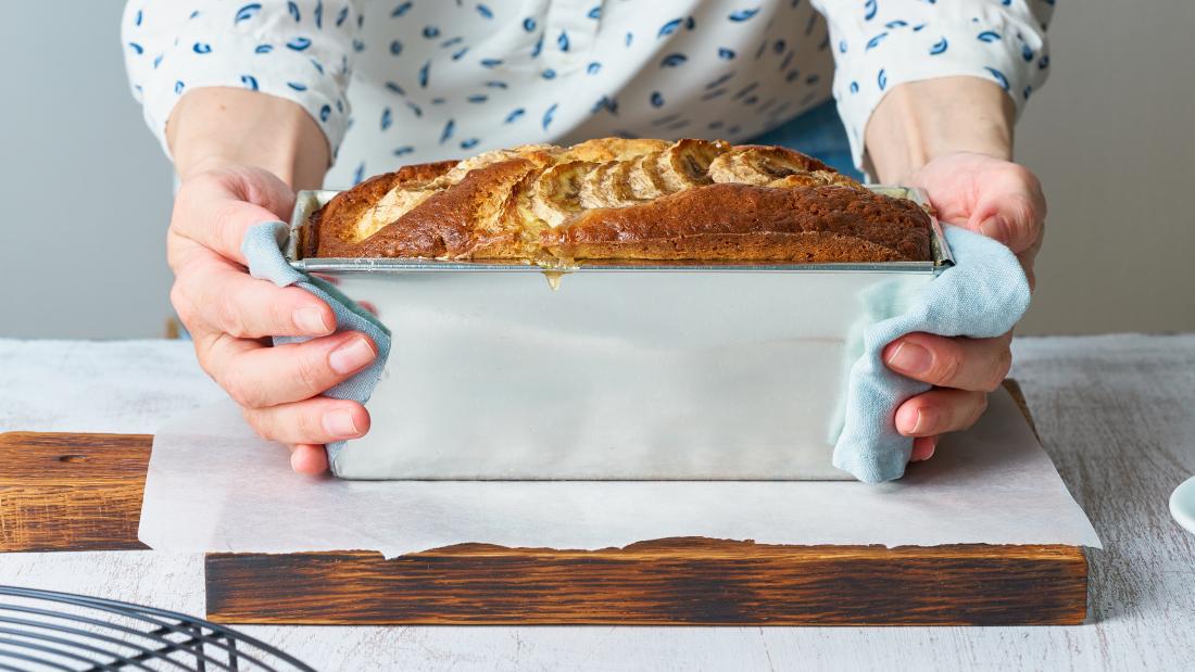 Baking banana bread