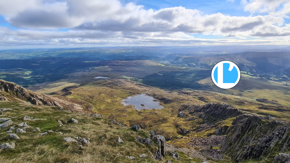 L'ART with view of moel siabod