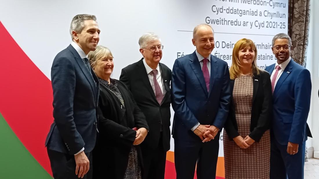 Six people representing Irish and Welsh government 