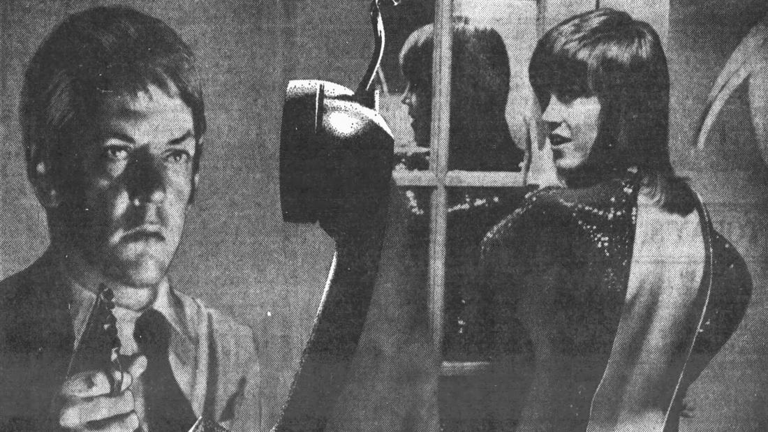 Advertisement for the movie Klute 1971 in the Los Angeles Times containing images of Donal Sutherland and Jane Fonda