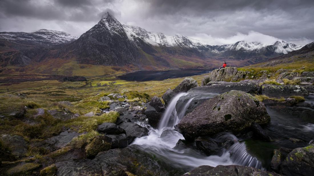 A moody morning at Llyn Ogwen, Snowdonia