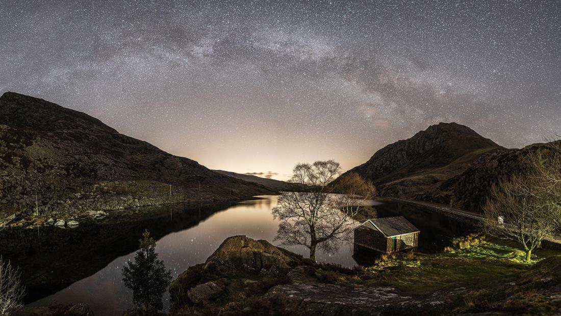 Light pollution may disrupt the biological rhythms of wild organisms. Eryri National Park, an International Dark Sky Reserve, is on Bangor University's doorstep