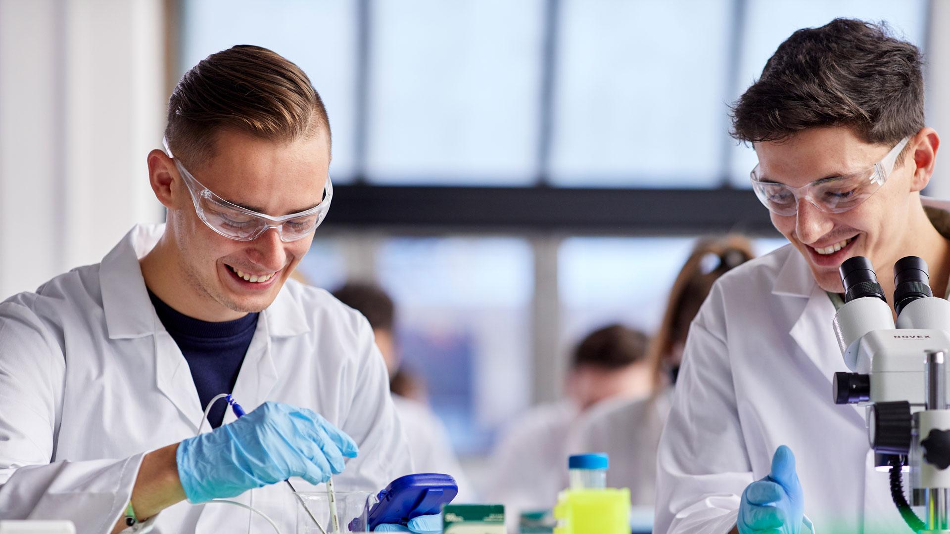 Student Biologists working in lab