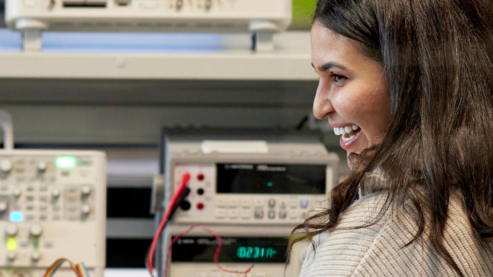 Student studing in an Electronics Engineering Lab