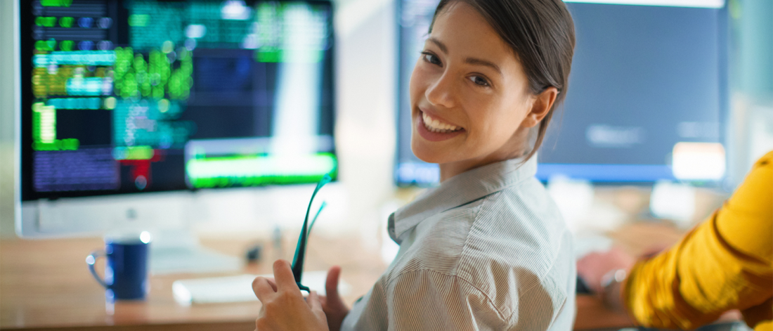 Woman on a work computer