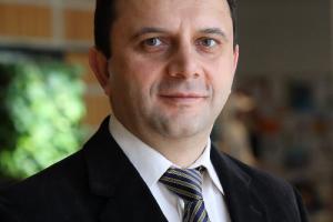 A headshot of Gonul Colak