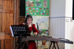 Guzheng performance on stage 