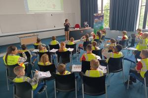 Sesiwn ysgol BSL