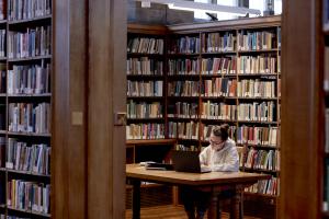 Student working in library