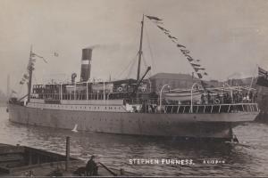 Cerdyn post ffotograffig gan Gibson o’r stemar Stephen Furness (1910-1917), rhif categori 669301 o wefan www.Shipping-Postcards.com