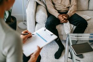 patient doctor informal meeting