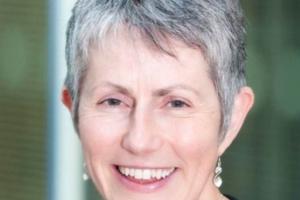 Photo of Dr Ruth Swetnam