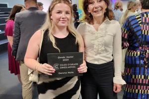 Gemma Waite a Mererid Hopwood