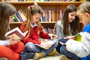 Primary school age children reading