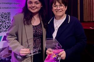 Begw Elain and Carol Jones, Lecturer; Screen Academy Manager