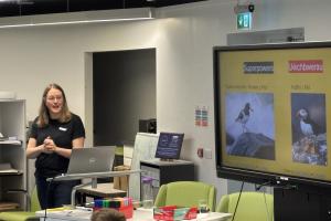 Art & Science Creative Workshop, Katie Roberts-Tyler presenting