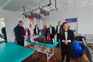 A group of people in a medical facility 