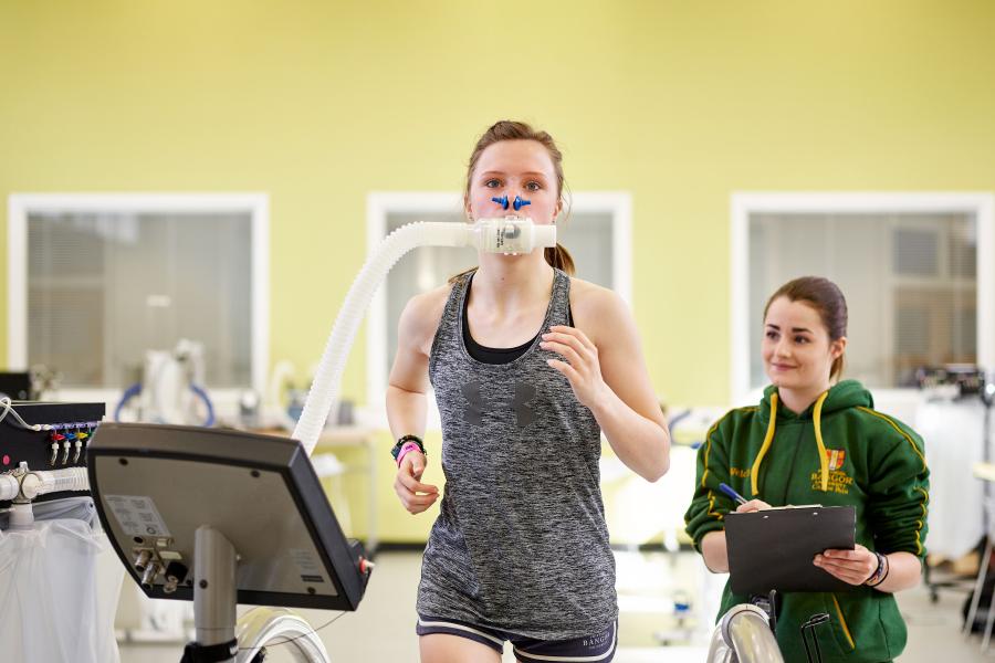 Students working in Sport and Exercise Science Lab