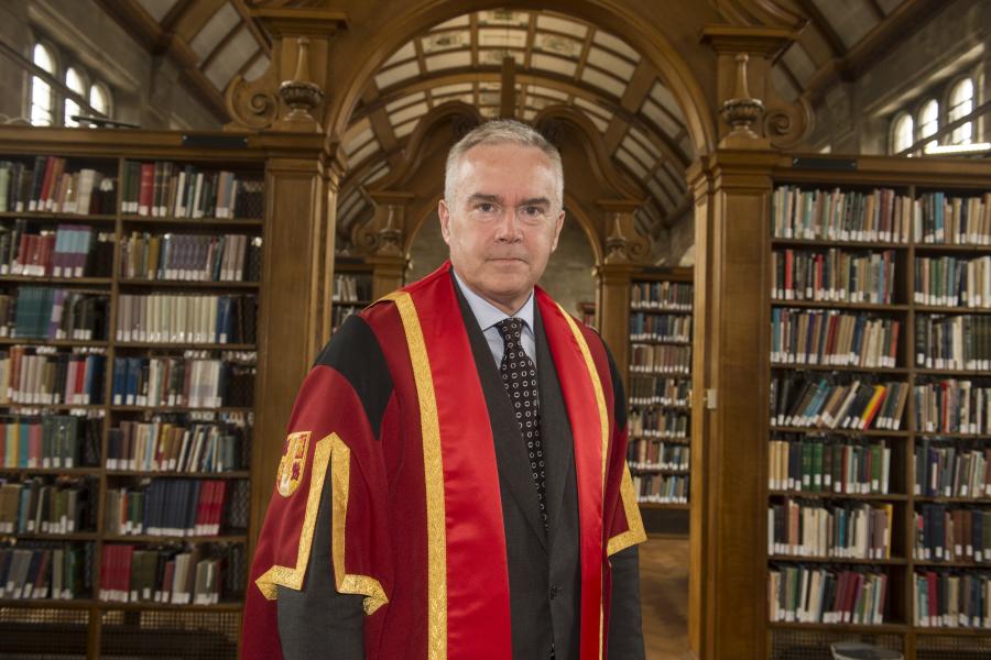 Huw Edwards - Cymrawd er Anrhydedd