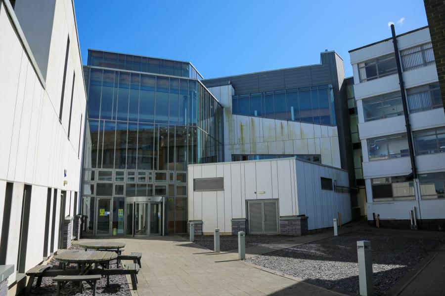 Marine center - front
