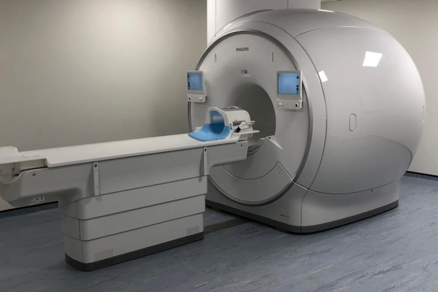 MRI scanner - Bangor Imaging Unit