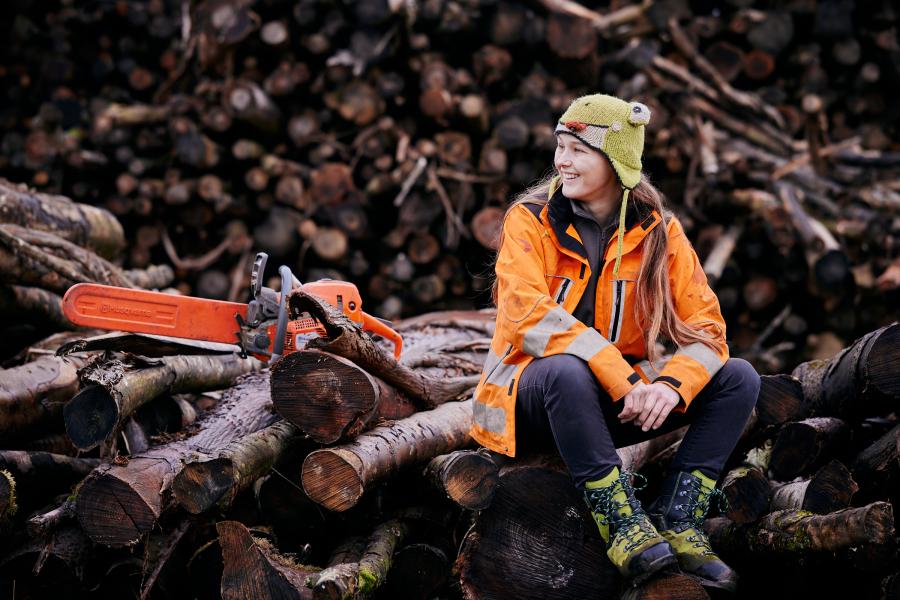 Jemima Letts, Forestry graduate, at work as a forestry assistant at Chatsworth Estate