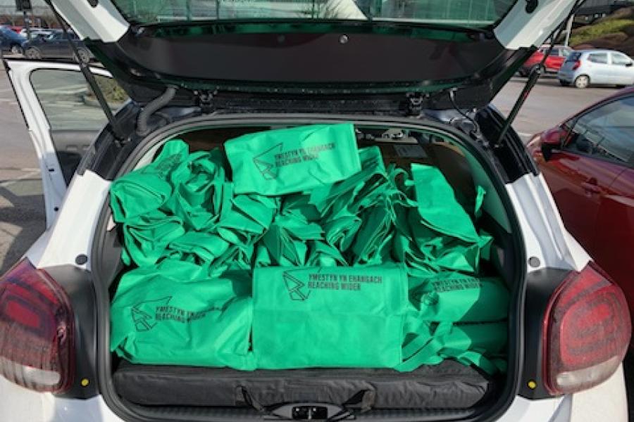 car with goodie bags