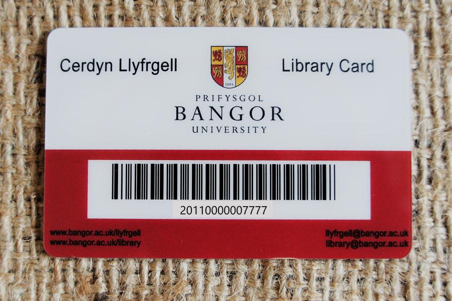 Photo of a Library and archives external member card