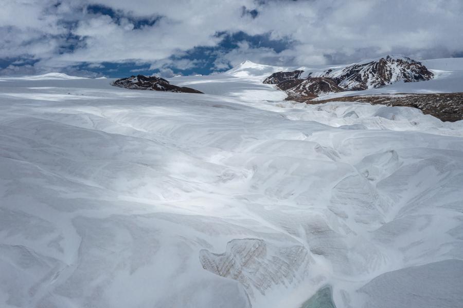 Looking directly towards a glacier