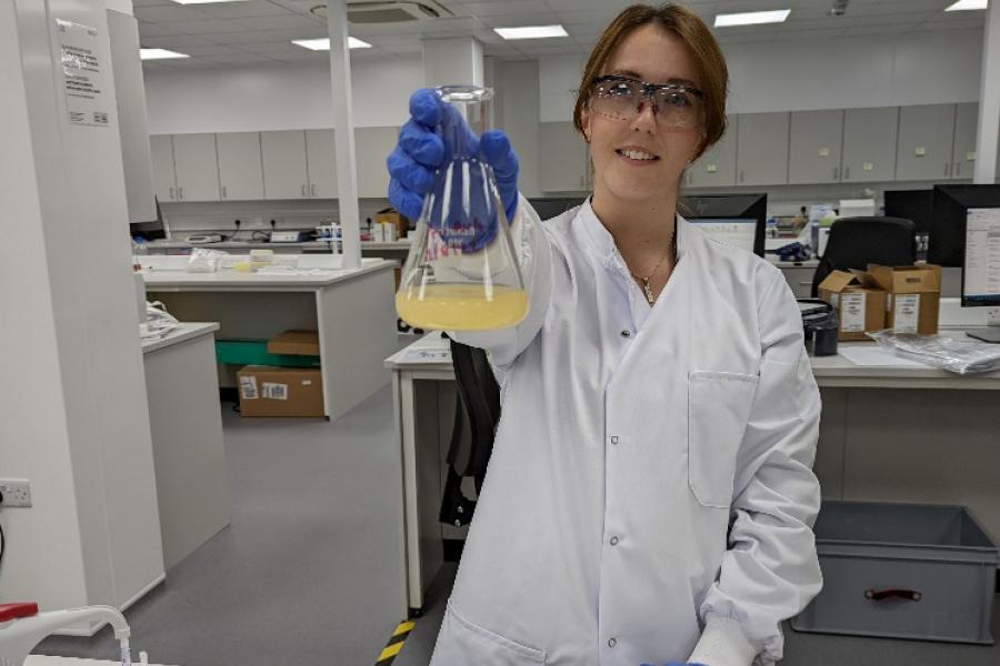 Zoe Shepherd in a lab