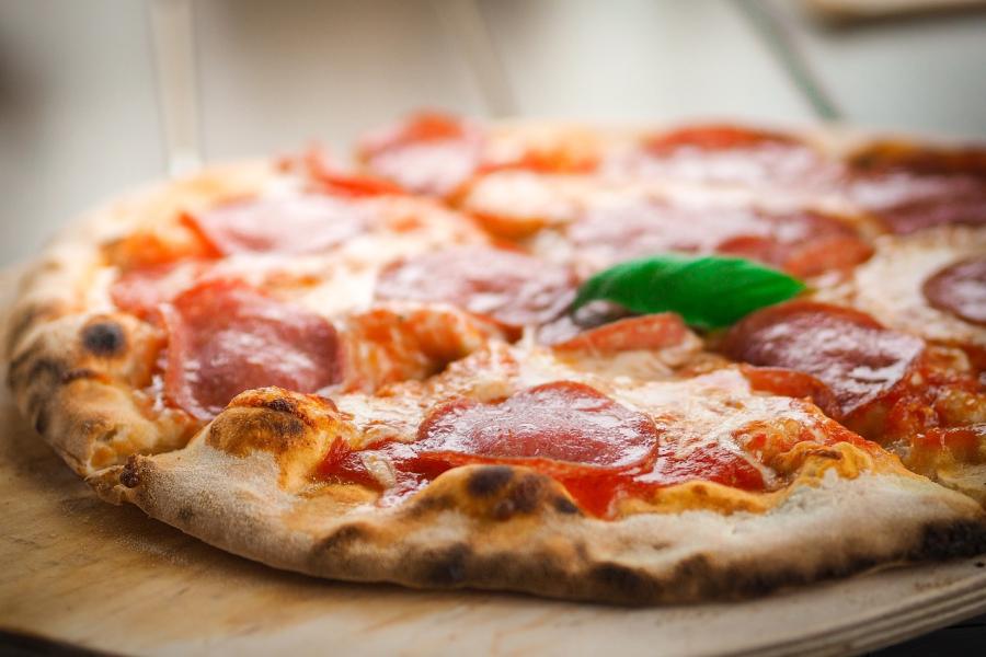 Image of a pizza
