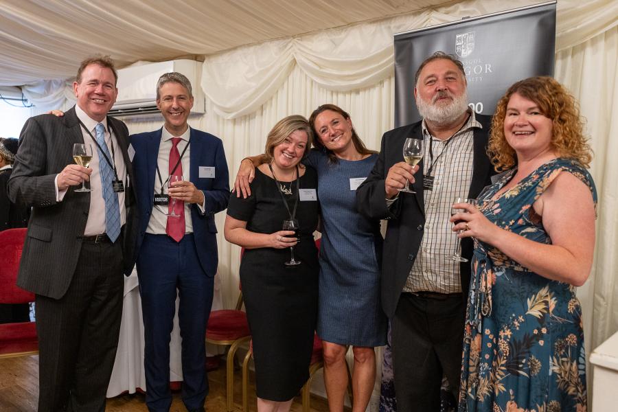 Cyn-fyfyrwyr yn Nhy'r Arglwyddi / Alumni at the House of Lords