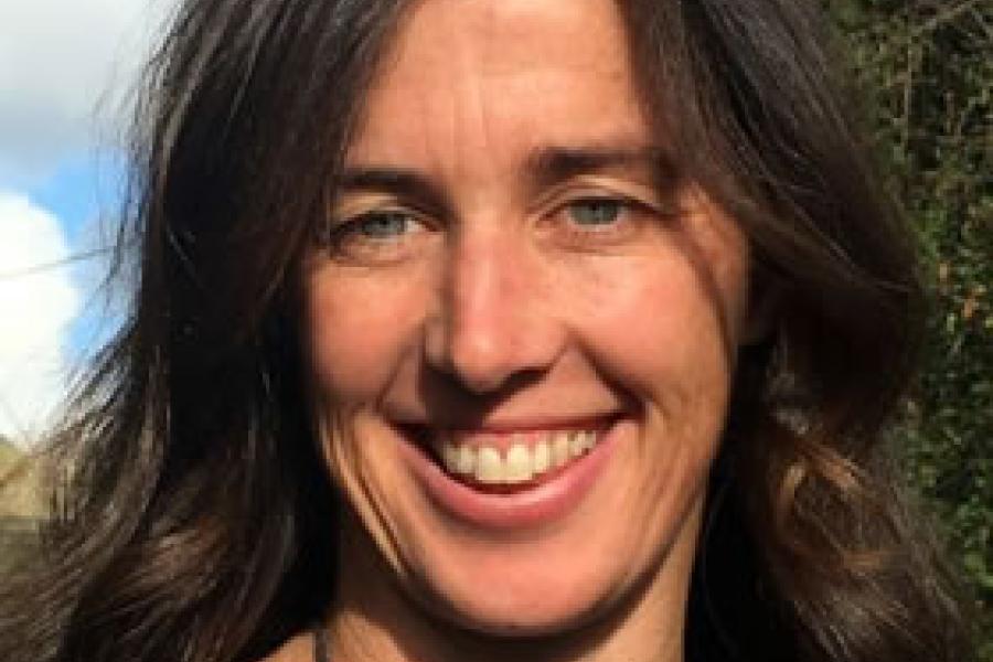 Dr Bid Webb