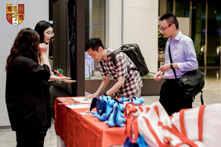 Alumni registering for the reunion in Shanghai