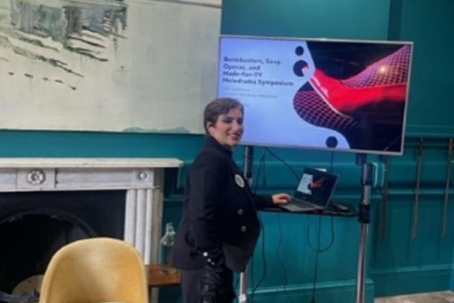 1)	Postgraduate researchers presenting their research at academic conferences and developing their professional networks