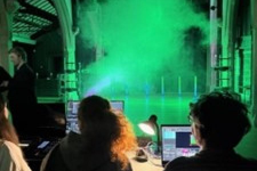 2)	Undergraduate students attending professional and advanced master classes and practical workshops with experts and practitioners across factual and fiction filmmaking, drama, music writing, conducting and sound recording