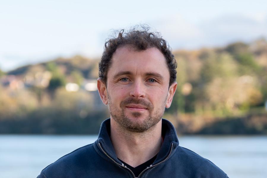 Dr Iestyn Woolway
