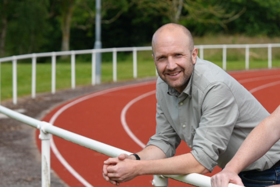 Prof Ross Roberts