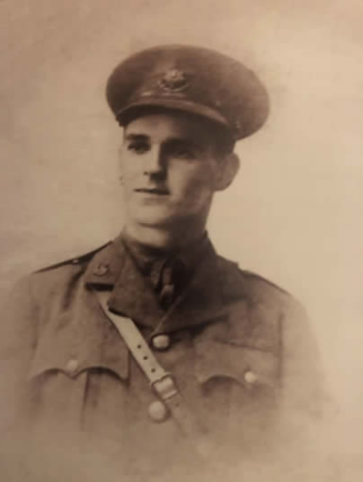 Photo of Robert James Roberts who died in the Great War