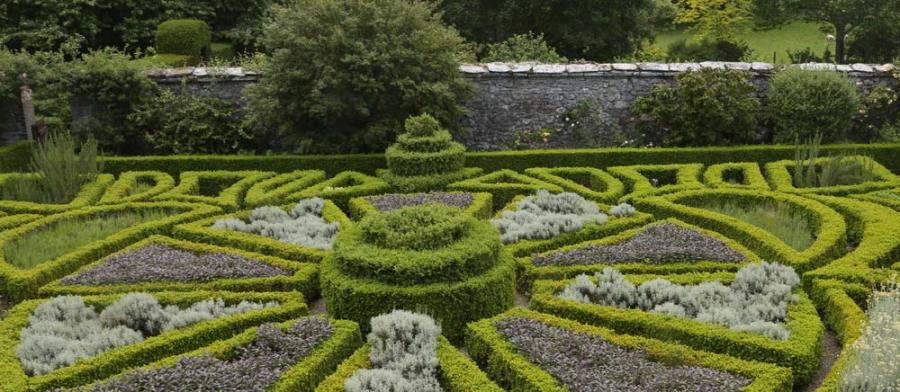 Photograph of the Parterre at Bodysgallen