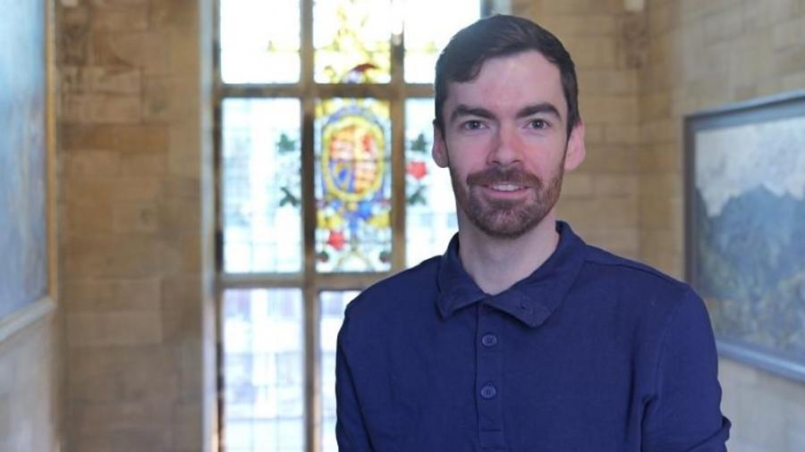 Dr Gareth Evans-Jones