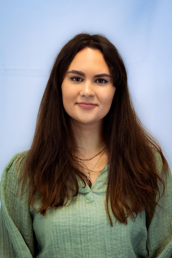 Headshot of Estelle Crossley